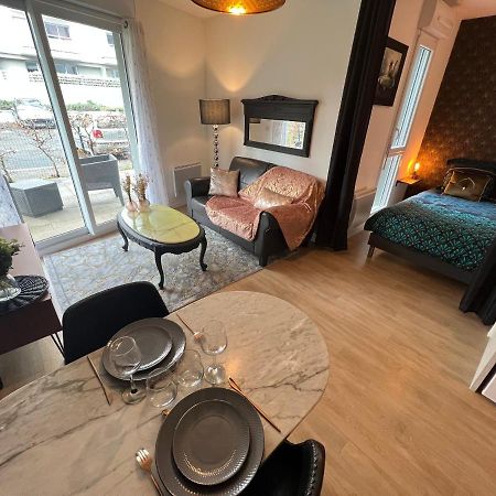 Le Trendy Cesson-Sevigne Exterior foto